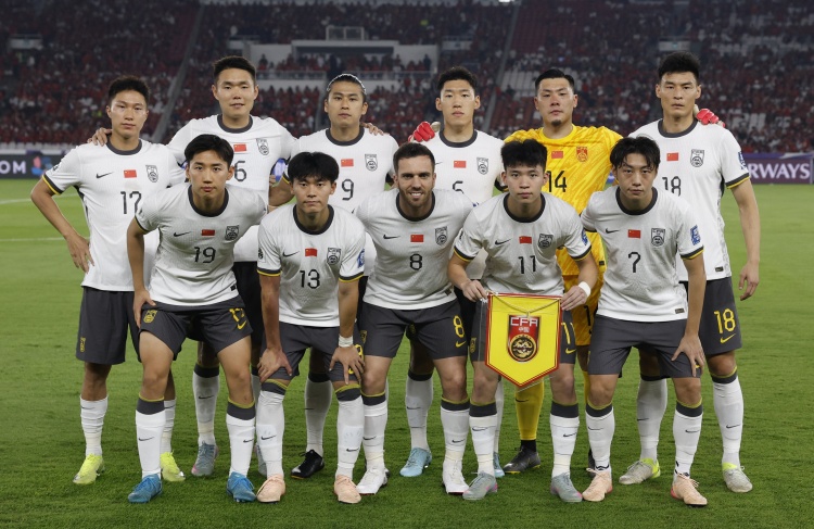 进个球都难!国足上个世预赛进球还是1-3日本,此后312分钟不进球